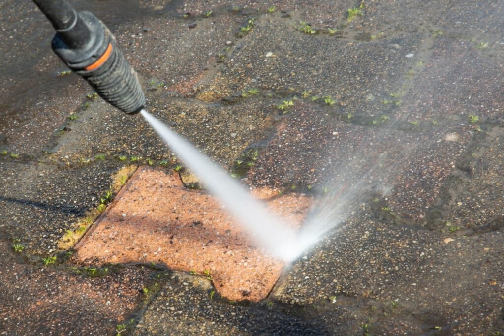 Cost_To_Pressure_Wash_Driveway_263832606